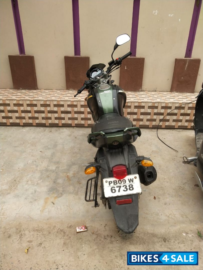 Black,green,yellow Matte Yamaha FZ-S