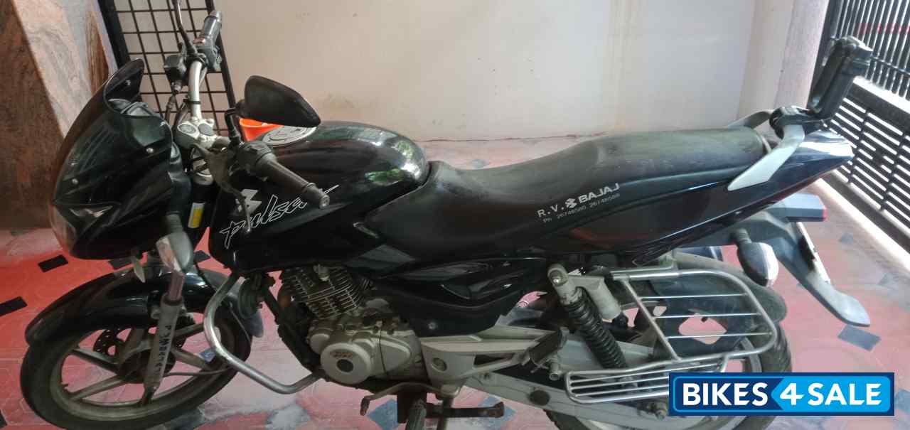 Black Bajaj Pulsar 150 DTSi