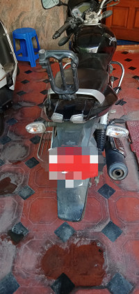 Black Bajaj Pulsar 150 DTSi