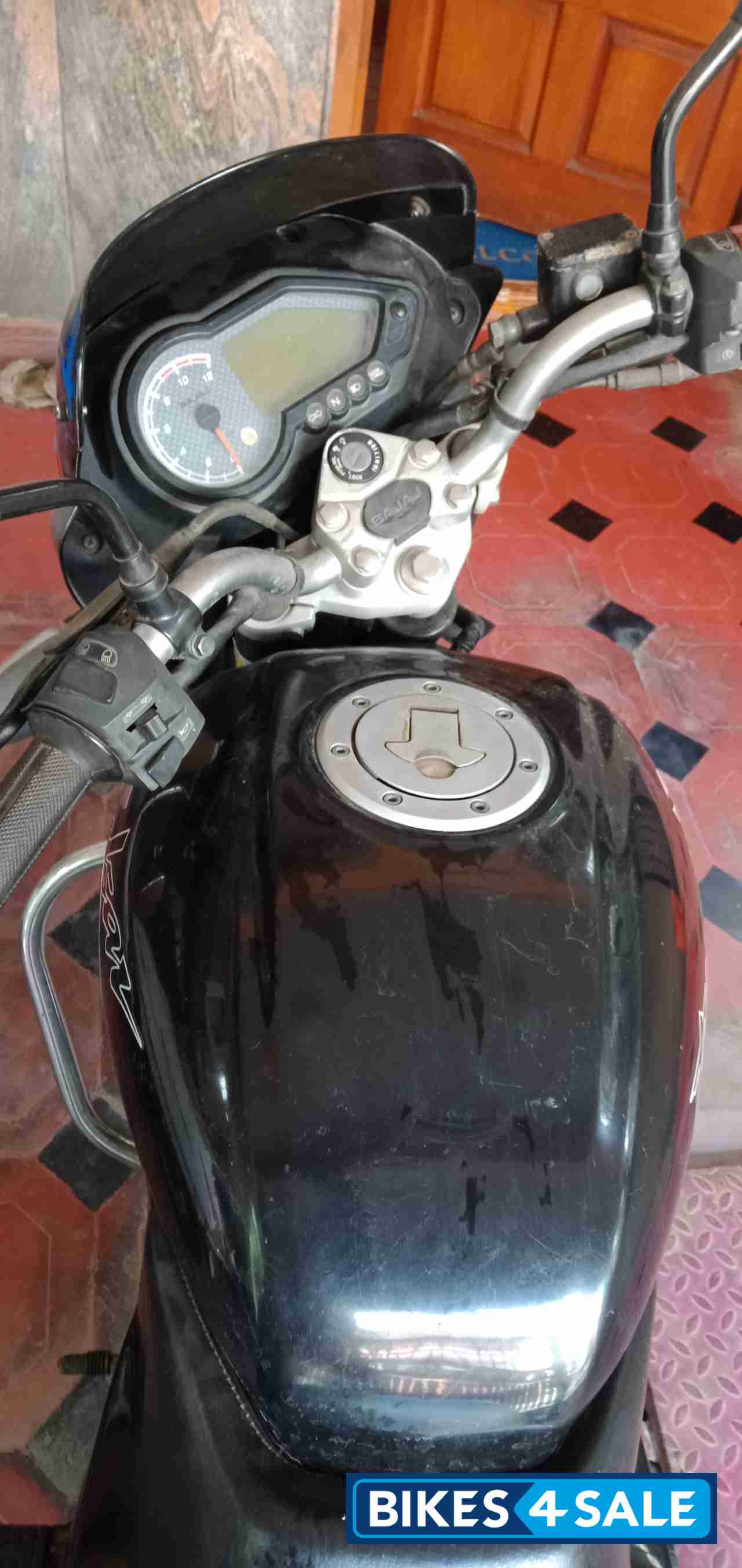 Black Bajaj Pulsar 150 DTSi