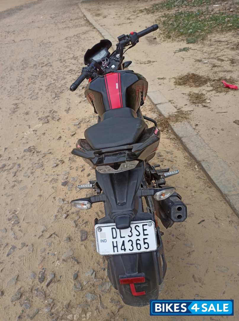 Black & Red TVS Apache RTR 200 4V Race Edition 2.0