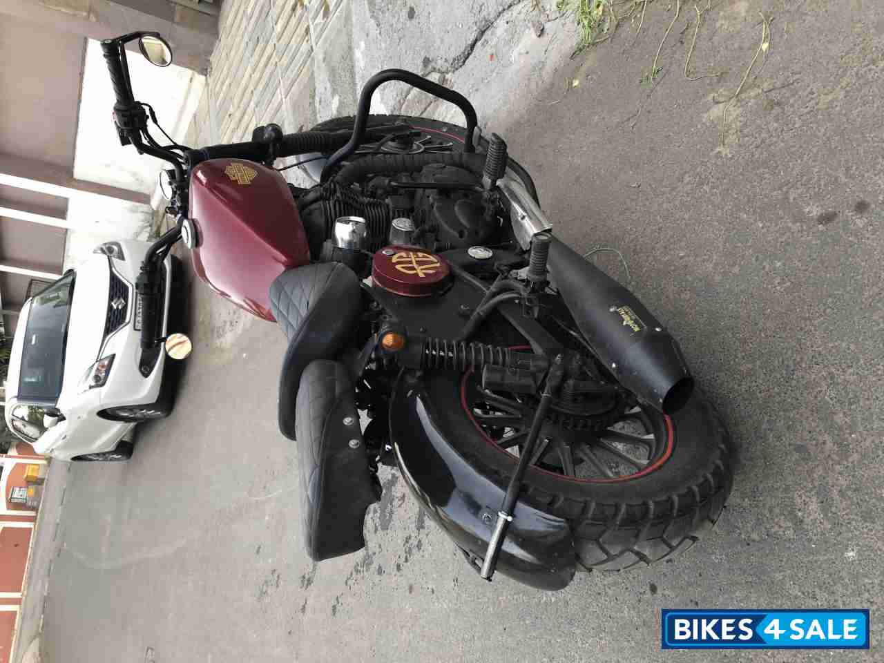 Black And Red Royal Enfield Classic 350