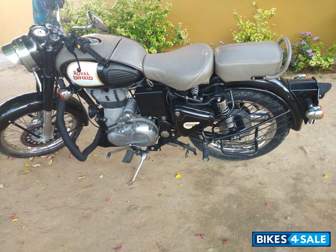 Royal Enfield Classic 350
