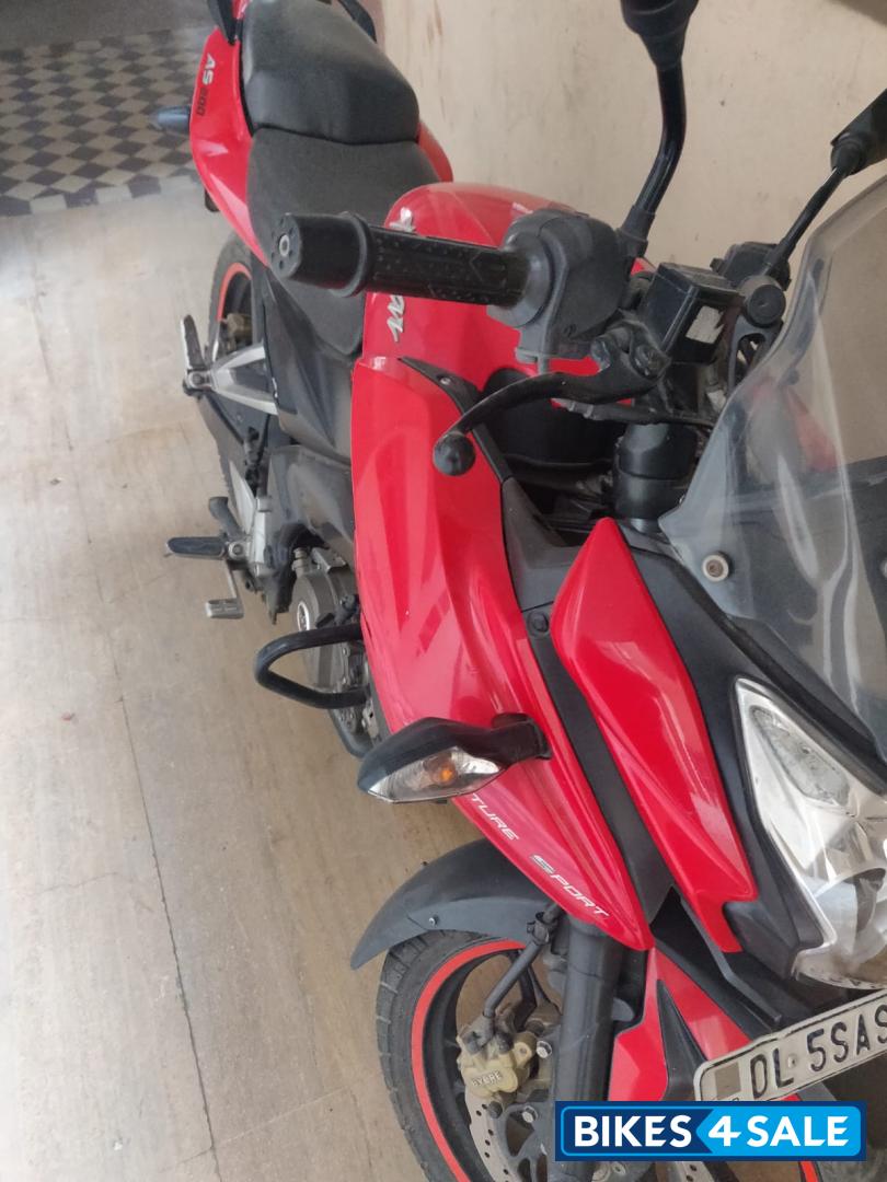 Red Bajaj Pulsar AS 200
