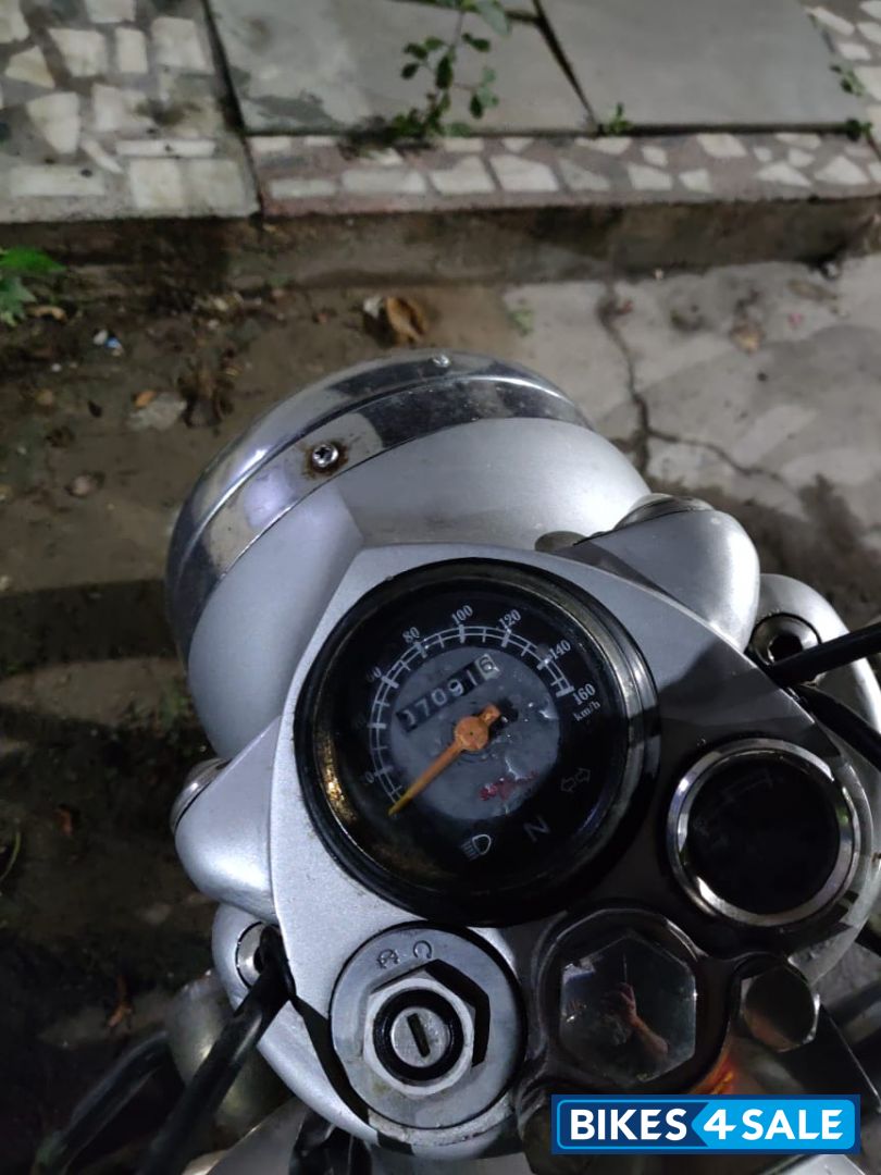 Silver Royal Enfield Bullet Electra Twinspark