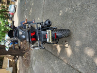 Matt Black Bajaj Dominar 400 Disc