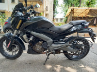Matt Black Bajaj Dominar 400 Disc