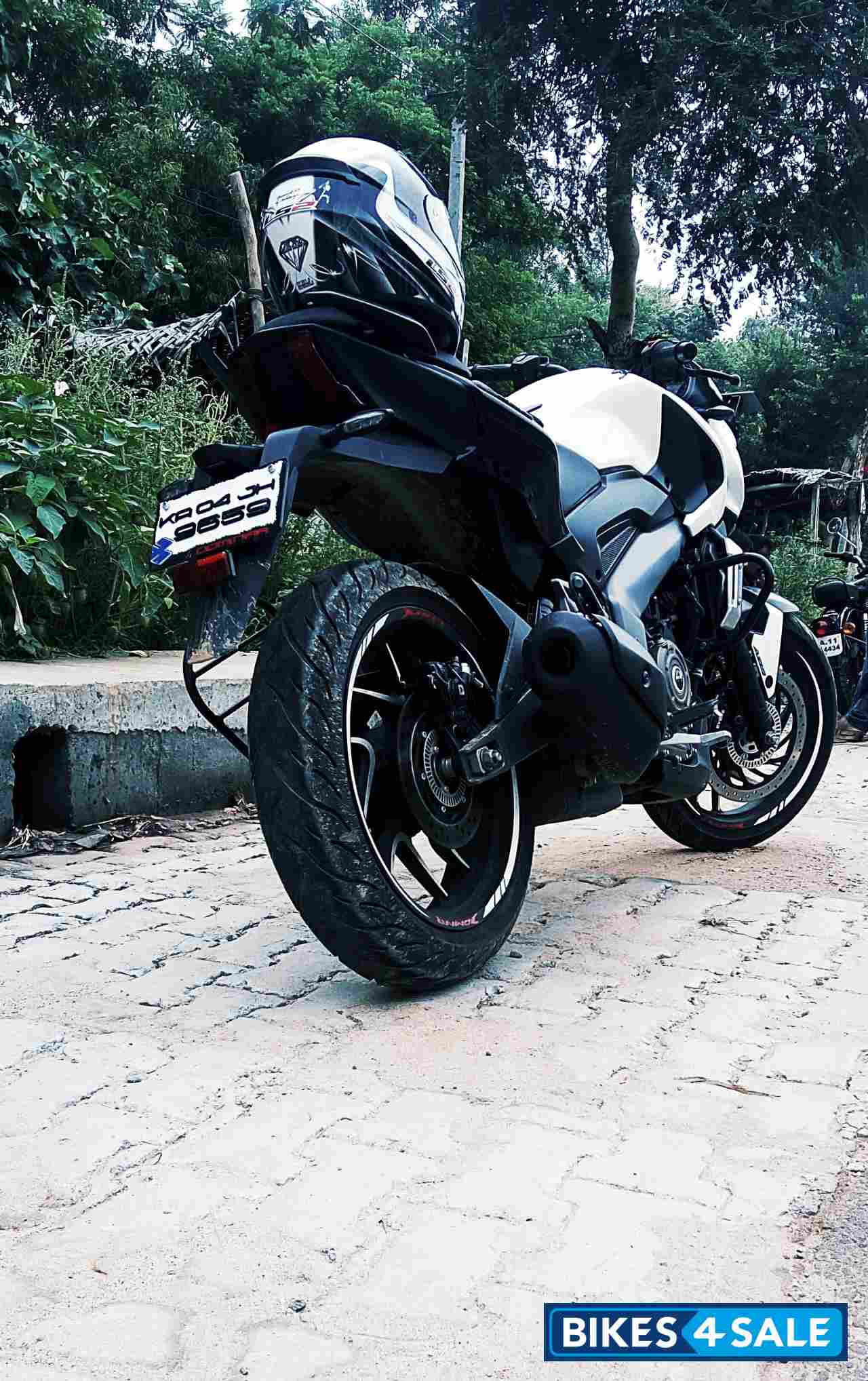 Bajaj Dominar 400 Disc Bajaj Dominar 400 Disc