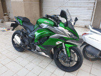 Green Kawasaki Z1000SX