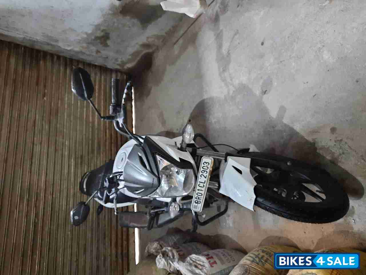 White Honda CB Trigger