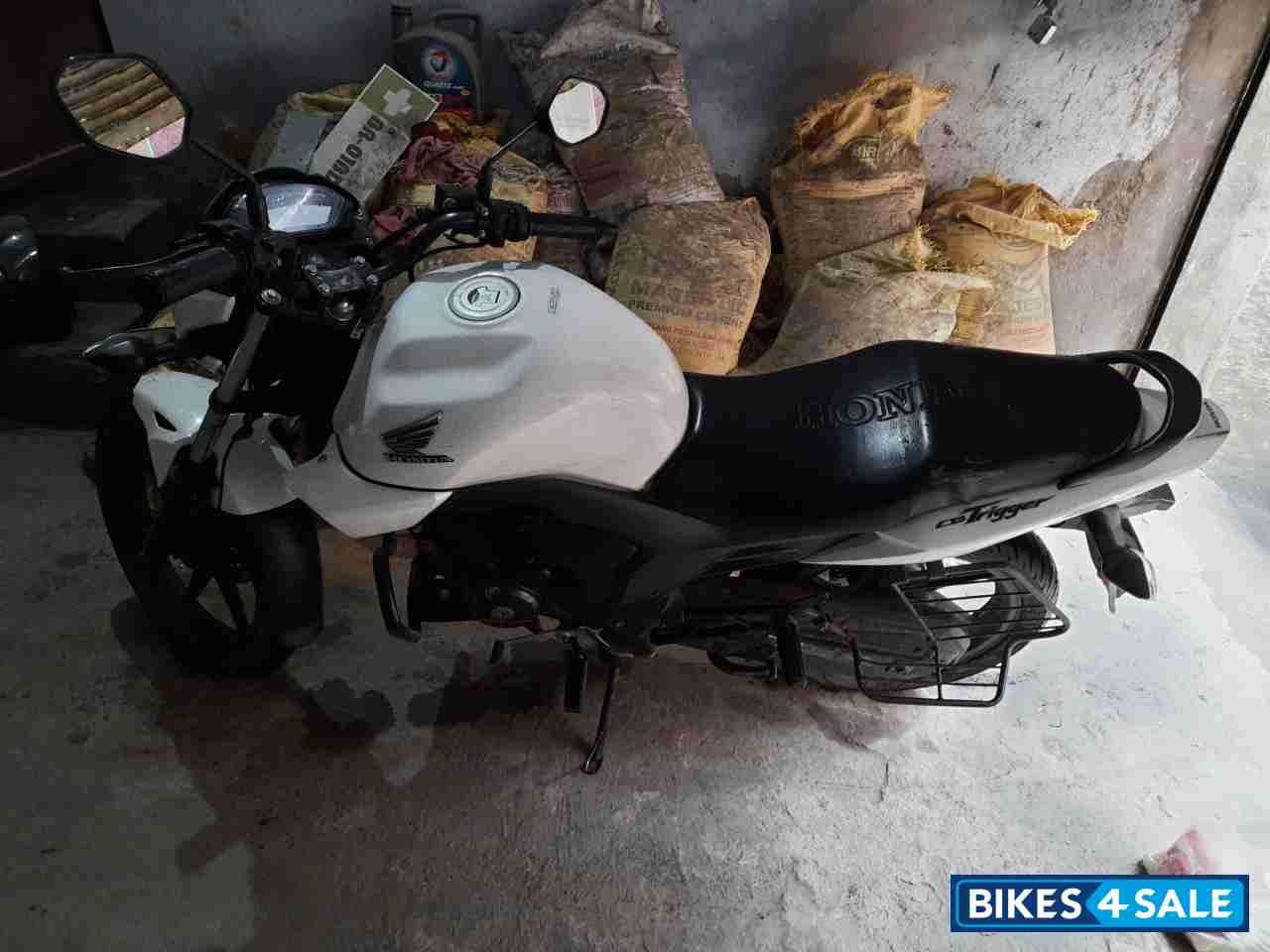 White Honda CB Trigger