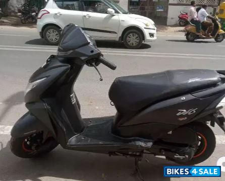 Grey Honda Dio