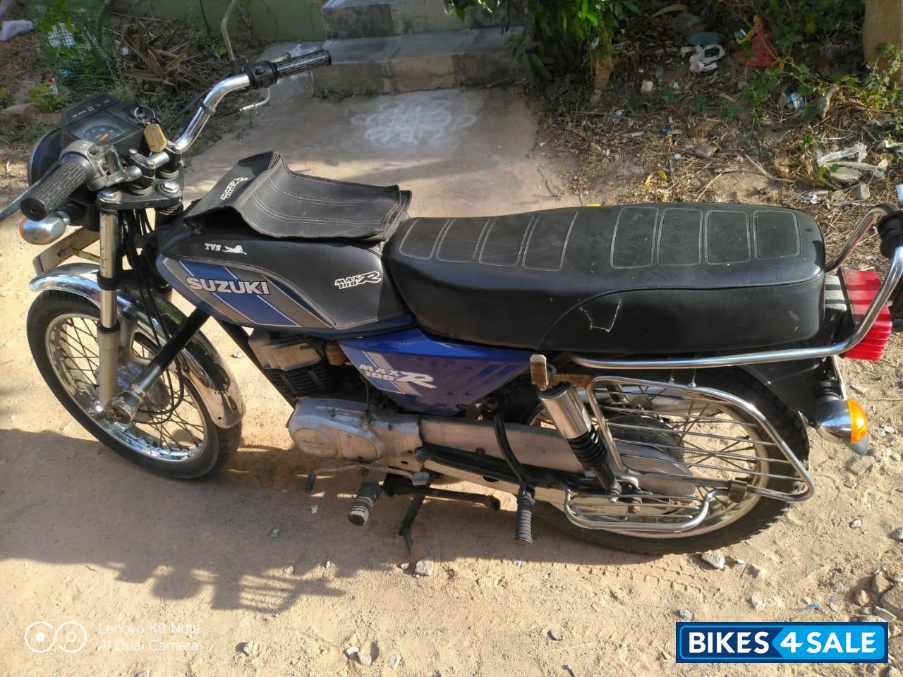 Blue Suzuki MAX 100R