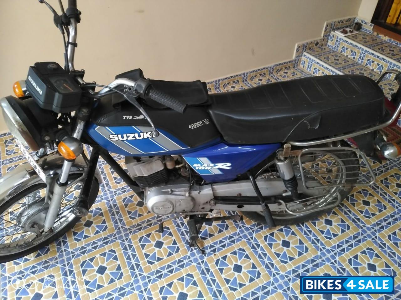 Blue Suzuki MAX 100R