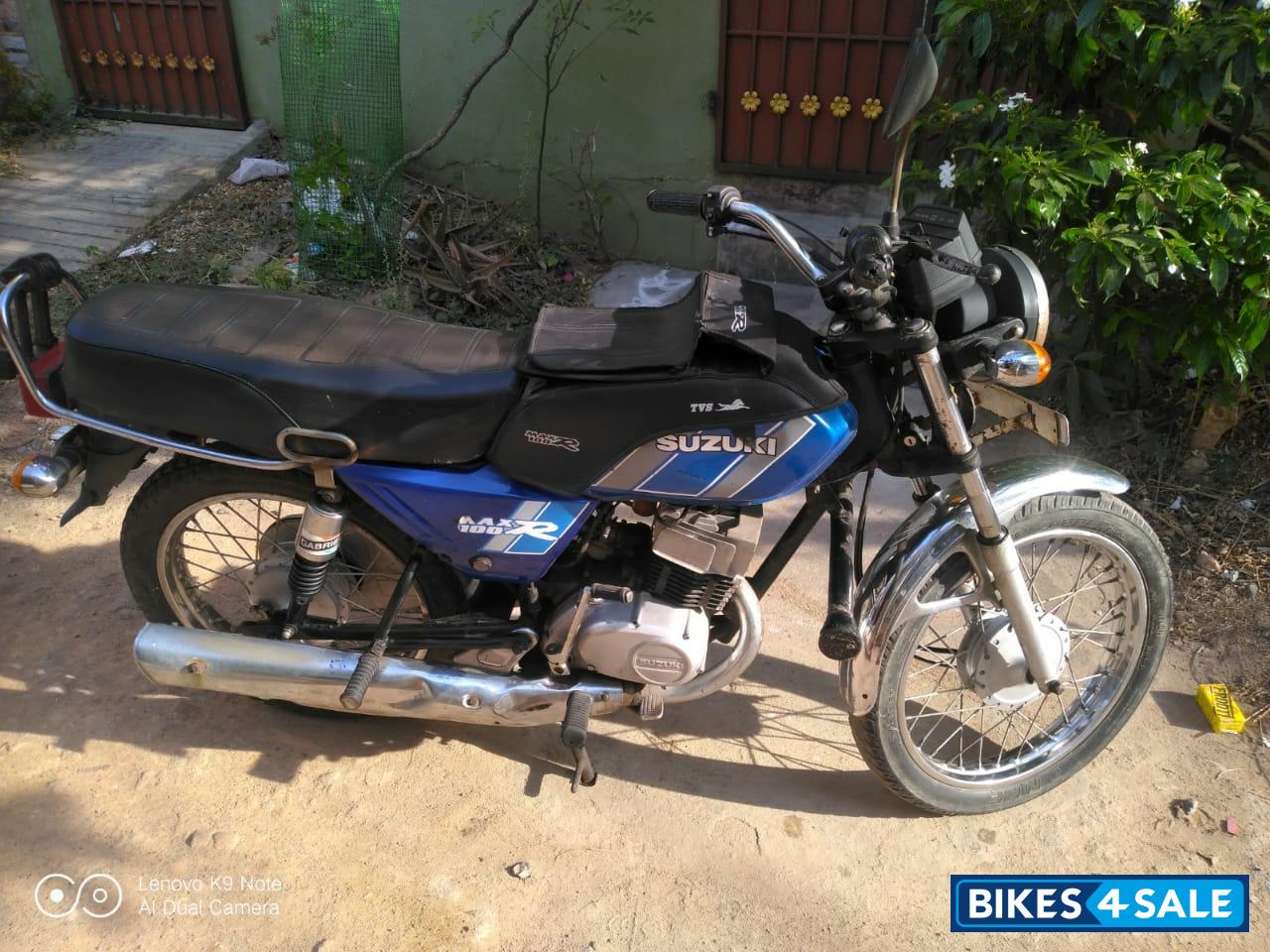 Blue Suzuki MAX 100R