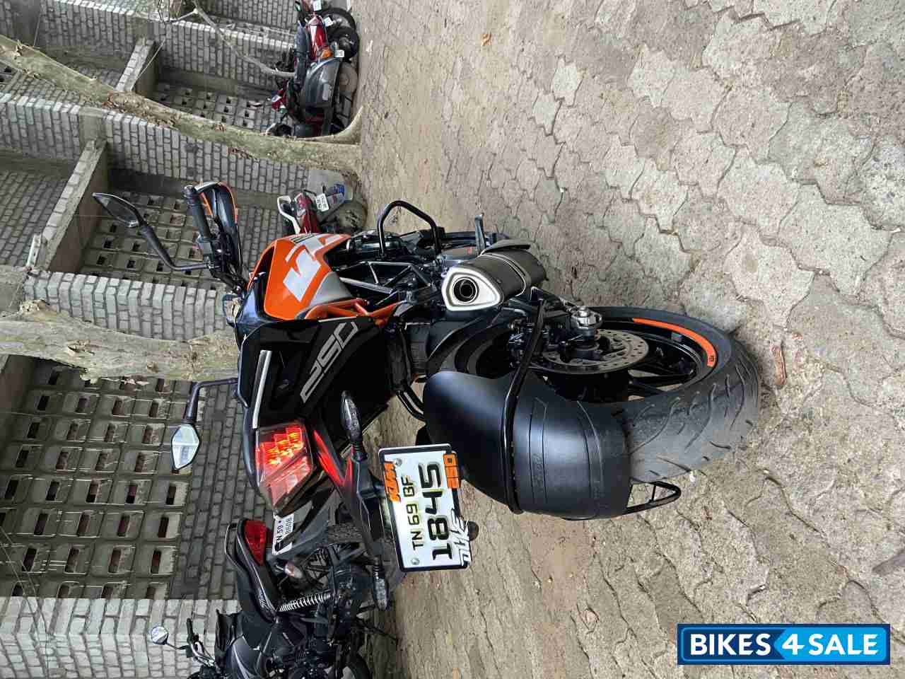KTM Duke 250
