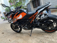 KTM Duke 250