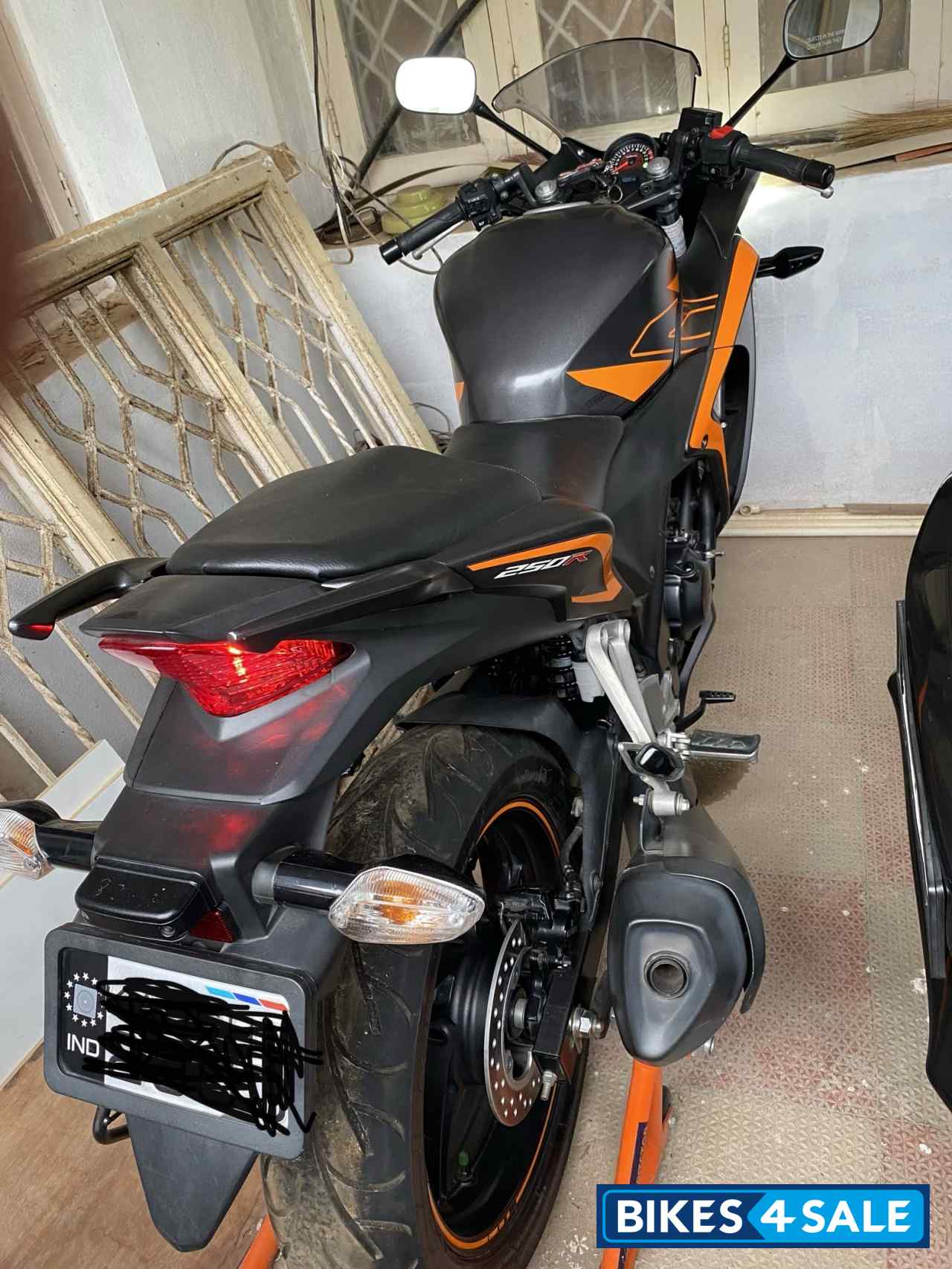 Honda CBR 250R