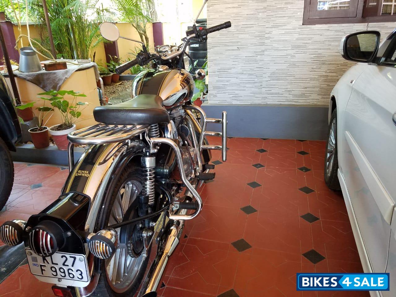 Royal Enfield Classic 500