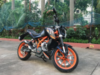 KTM Duke 390