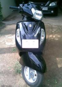 Black Suzuki Access 125