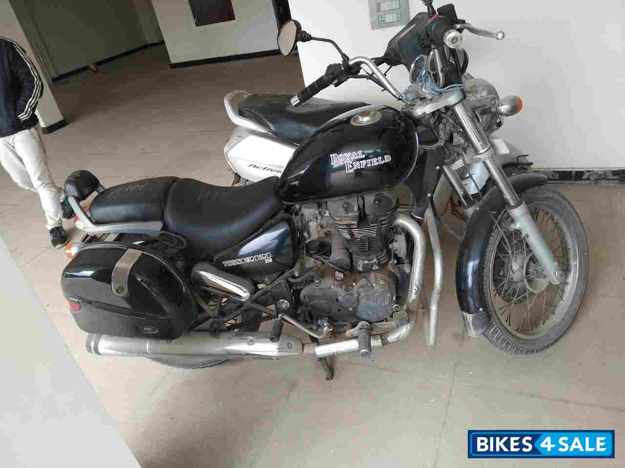 Royal Enfield Thunderbird 350