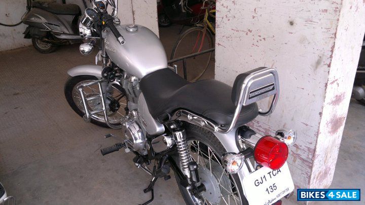 Silver Royal Enfield Thunderbird TwinSpark 350