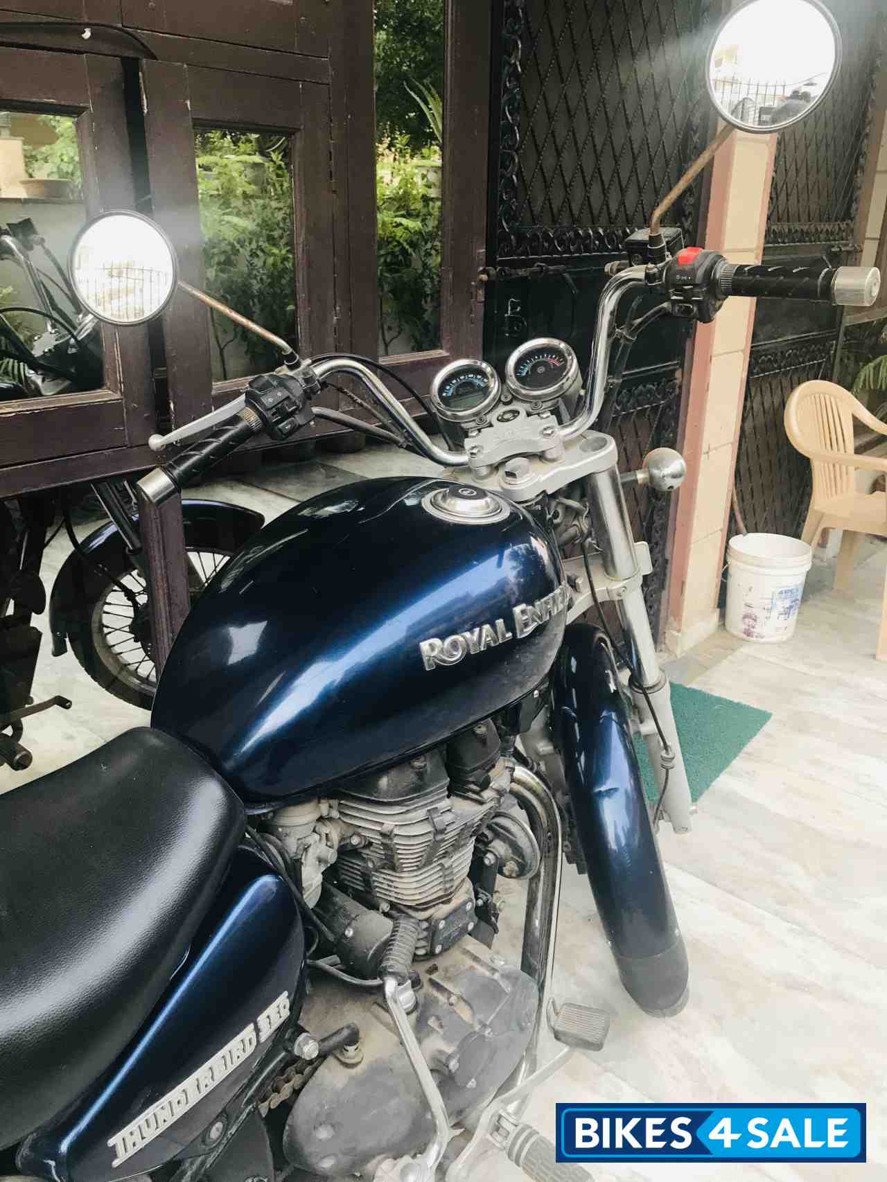 Marine Royal Enfield Thunderbird 350 Marine Royal Enfield Thunderbird 350