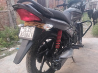Black Honda Dream Yuga