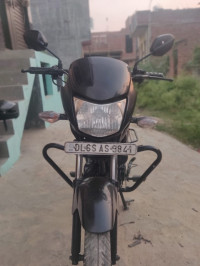 Black Honda Dream Yuga