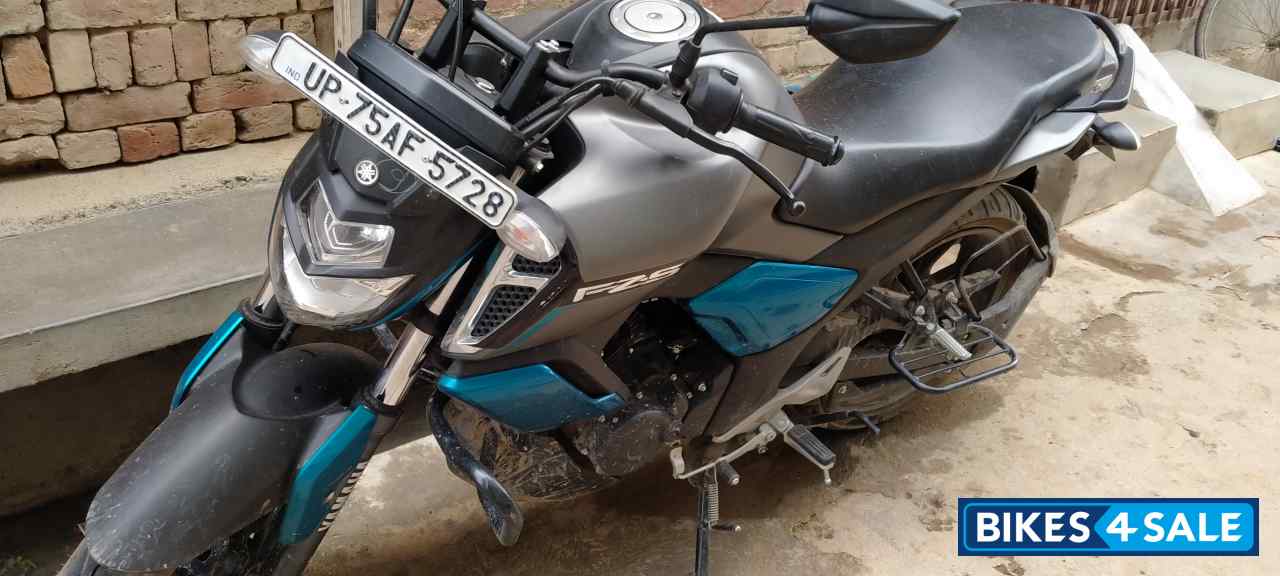 Mat Green Yamaha FZ-S FI V3