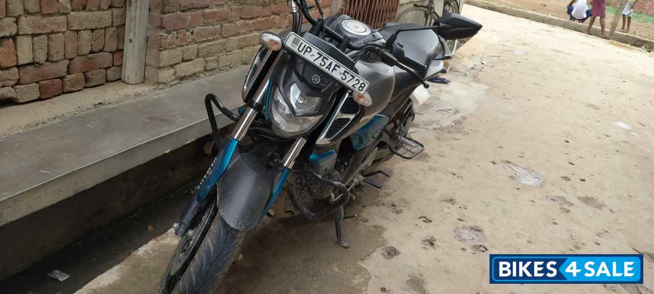 Mat Green Yamaha FZ-S FI V3