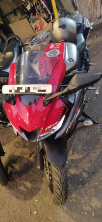 Yamaha YZF R15 V3