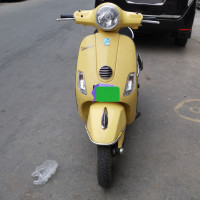 Vespa LX 125