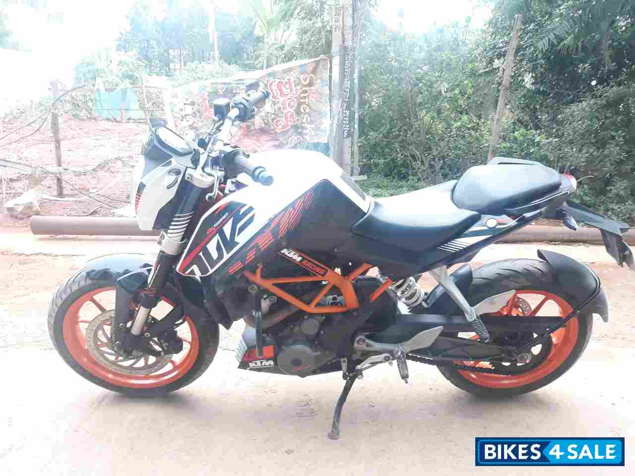 White And Orange KTM Duke 390