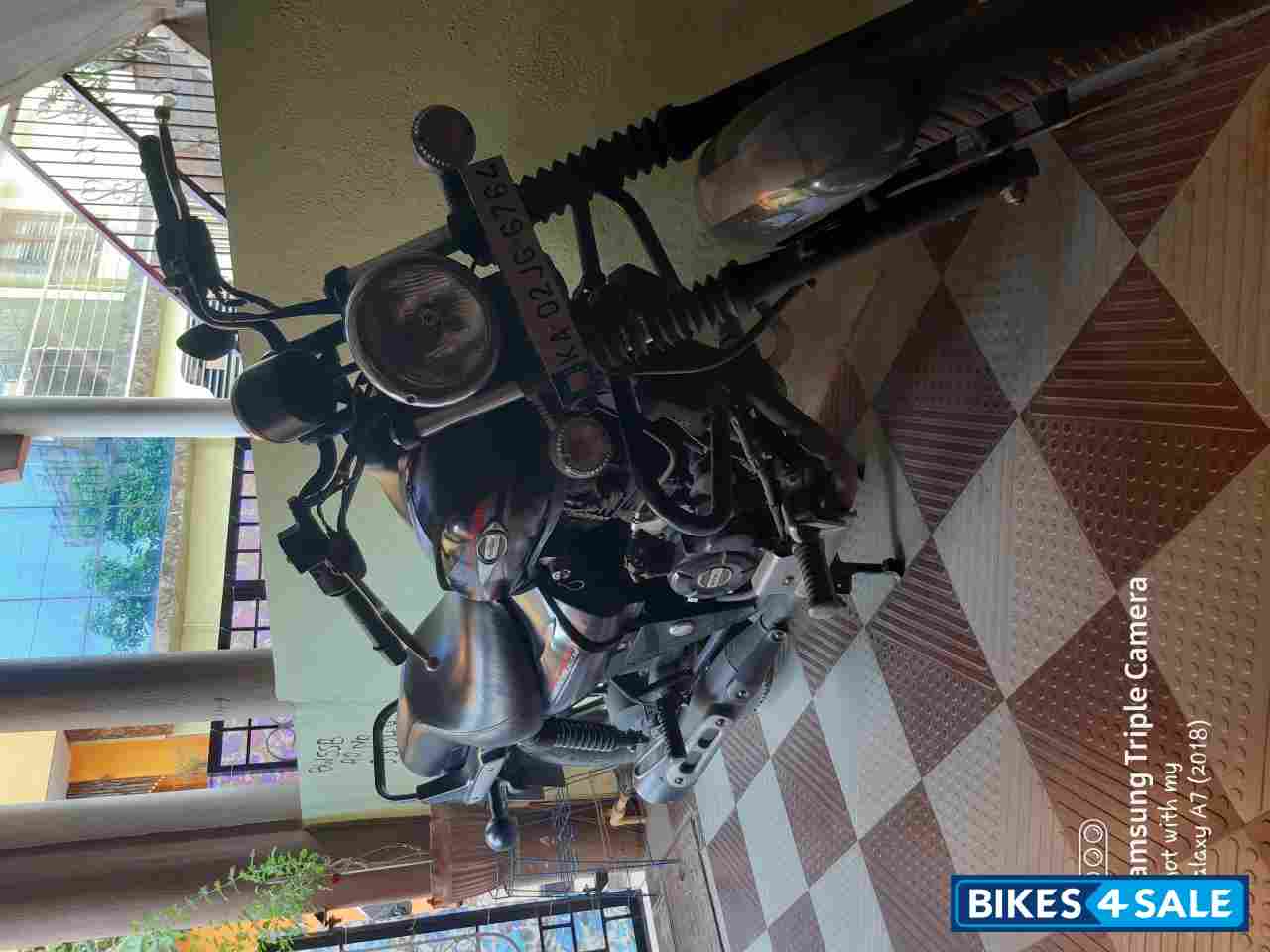 Black And Red Bajaj Avenger Street 220