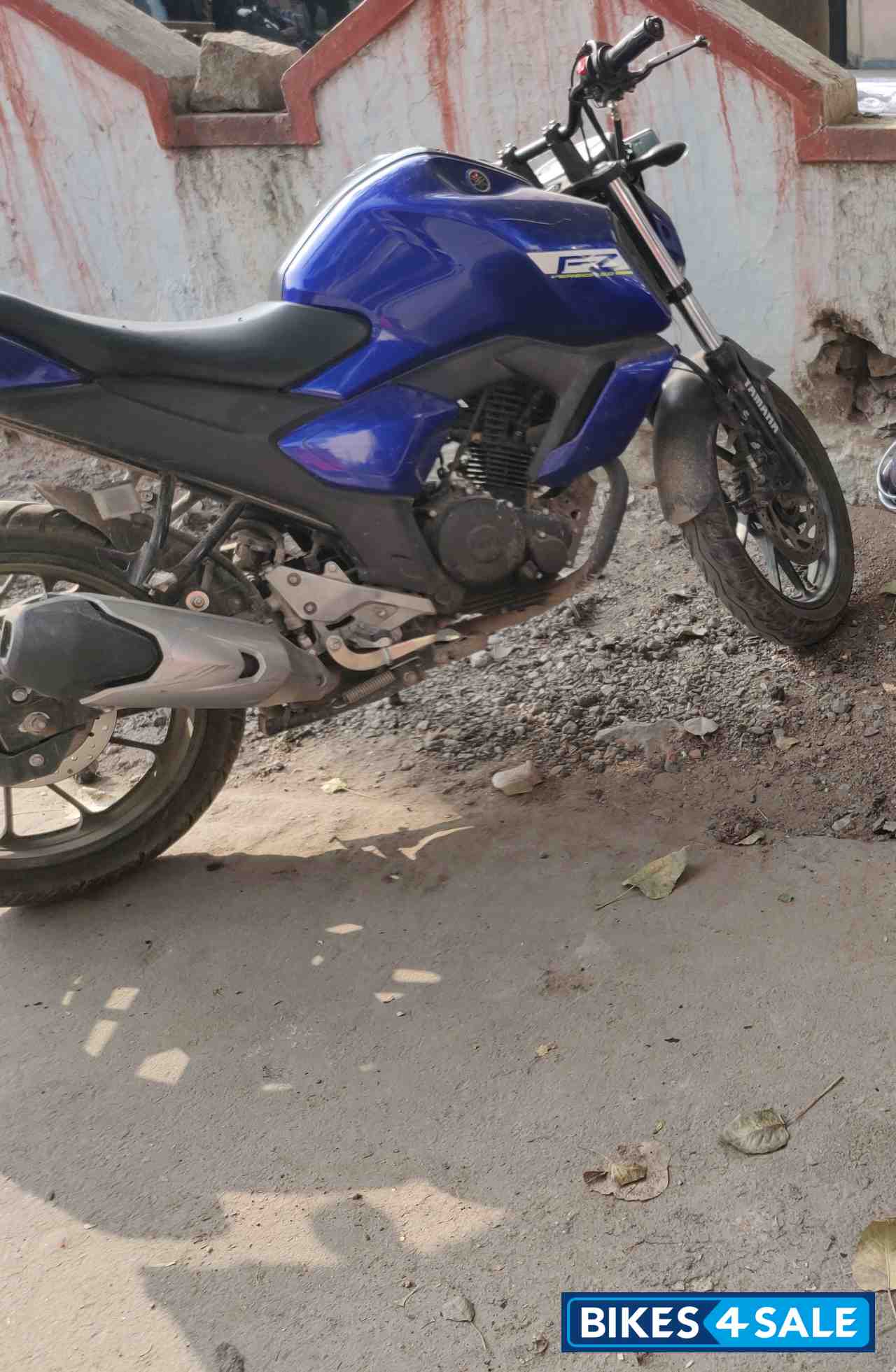 Blue Yamaha FZ-S FI V3