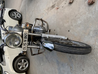 Silver Royal Enfield Bullet Electra 5S