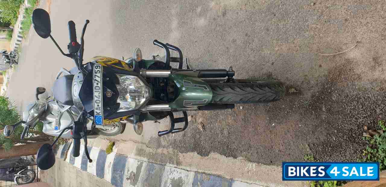 Matt Black And Green Yamaha FZ-S FI V2