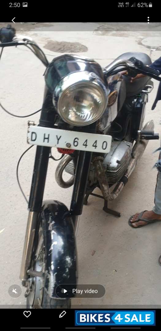 Ideal Jawa Yezdi Model B