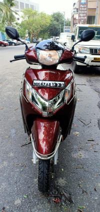 Maroon Honda Activa 125