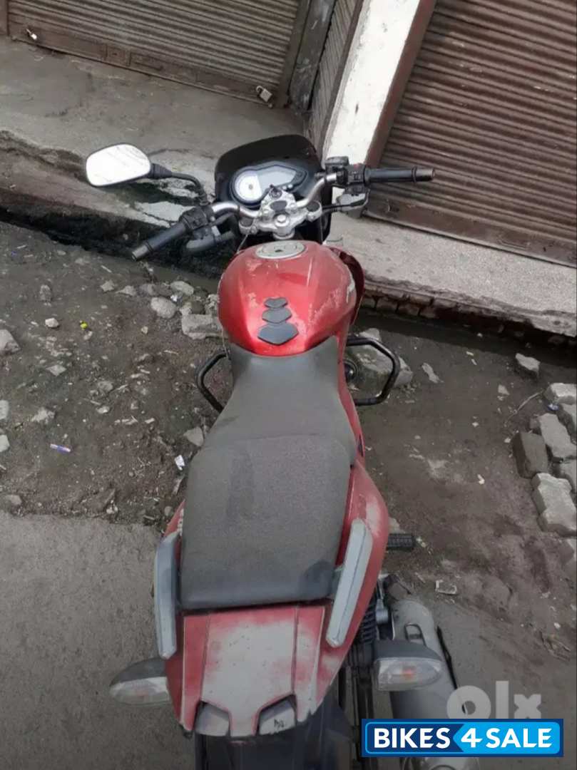 Bajaj Pulsar 200 DTSi Bajaj Pulsar 200 DTSi