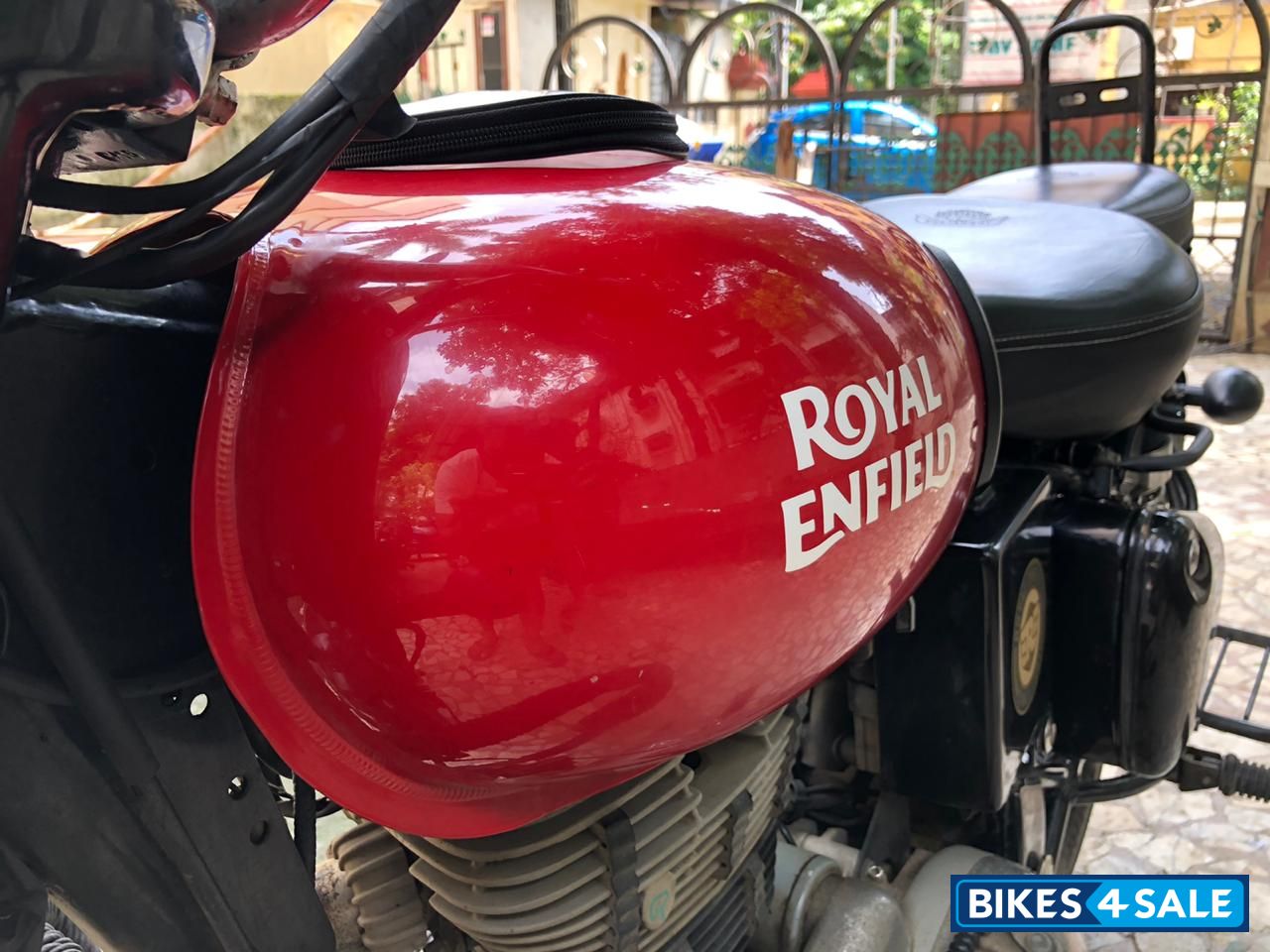 Royal Enfield Classic 350 Redditch Red