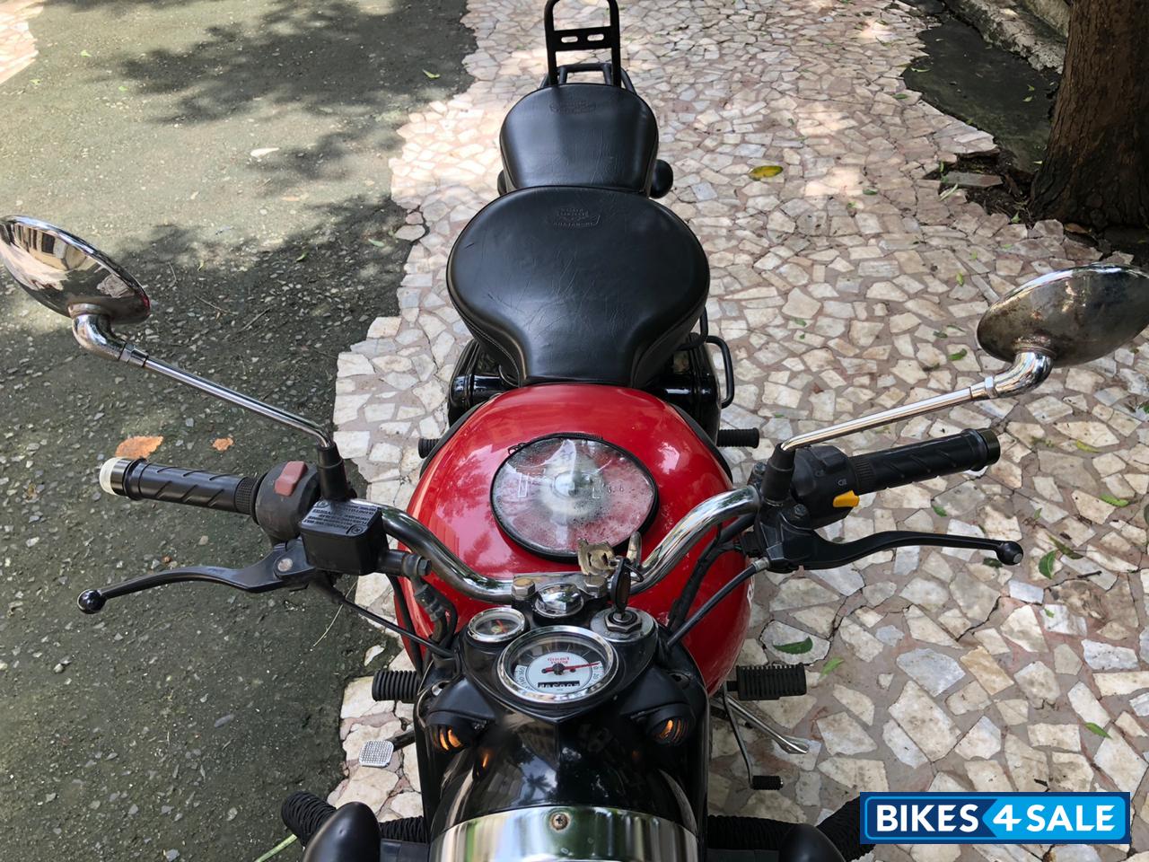 Royal Enfield Classic 350 Redditch Red