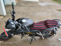Cherry Bajaj Pulsar 200 NS