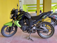 Black Green Yamaha FZ-S