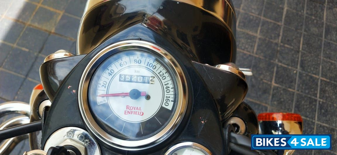 Black Royal Enfield Classic 350