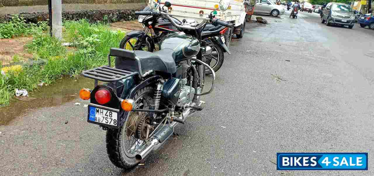 Green Royal Enfield Bullet Standard 500