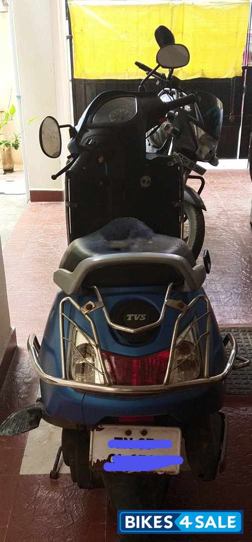 Blue TVS Jupiter Blue TVS Jupiter