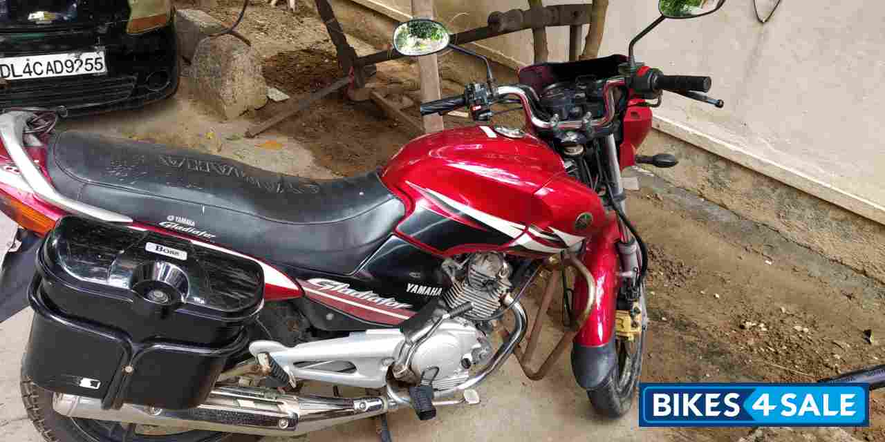 Mettalic Red Yamaha Gladiator